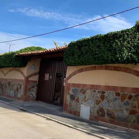 La Huerta Del Rivero San Esteban De Gormaz Exterior photo